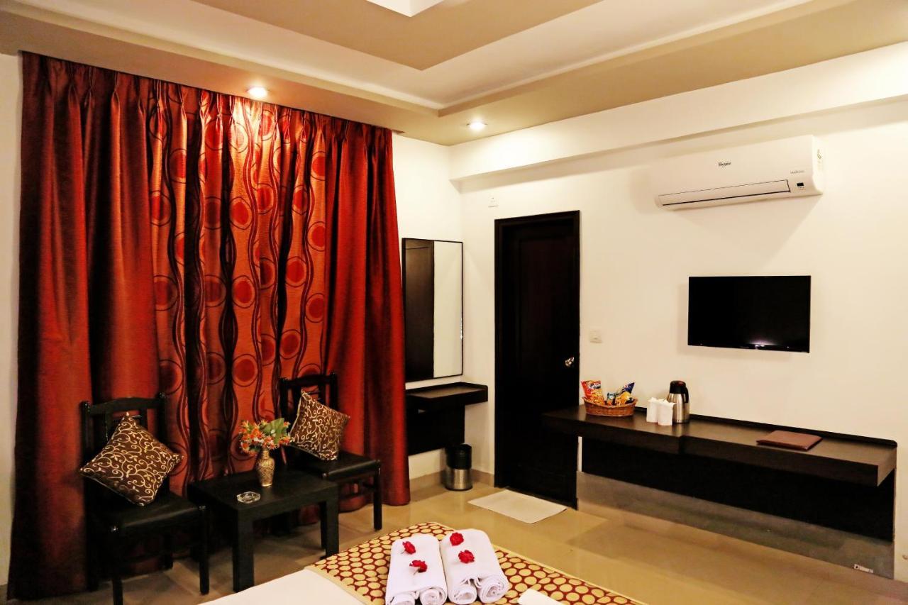 Narayans Leela Inn Udaipur Exterior photo